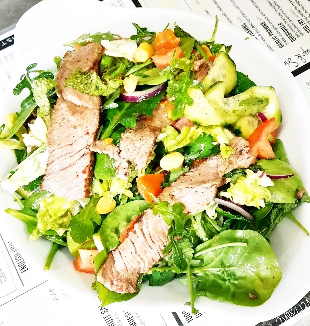 Saturday Deal - Salad & Wine Option A